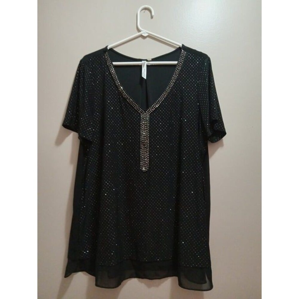 NY Collection Women's Black Sparkly Top Size 1X /16-18)